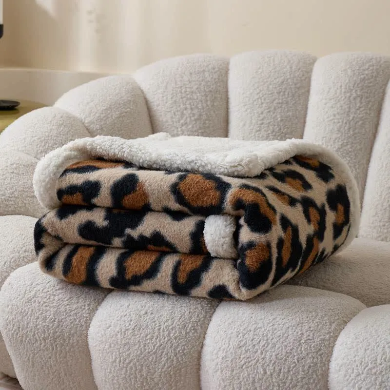 Klassische Leoparden-Flauschdecke aus Sherpa-Fleece