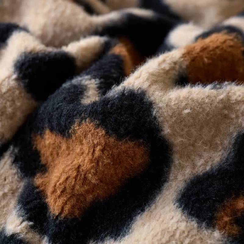 Klassische Leoparden-Flauschdecke aus Sherpa-Fleece