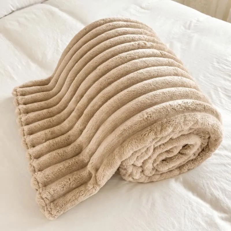 Weiche und warme Kuscheldecke aus Fleece
