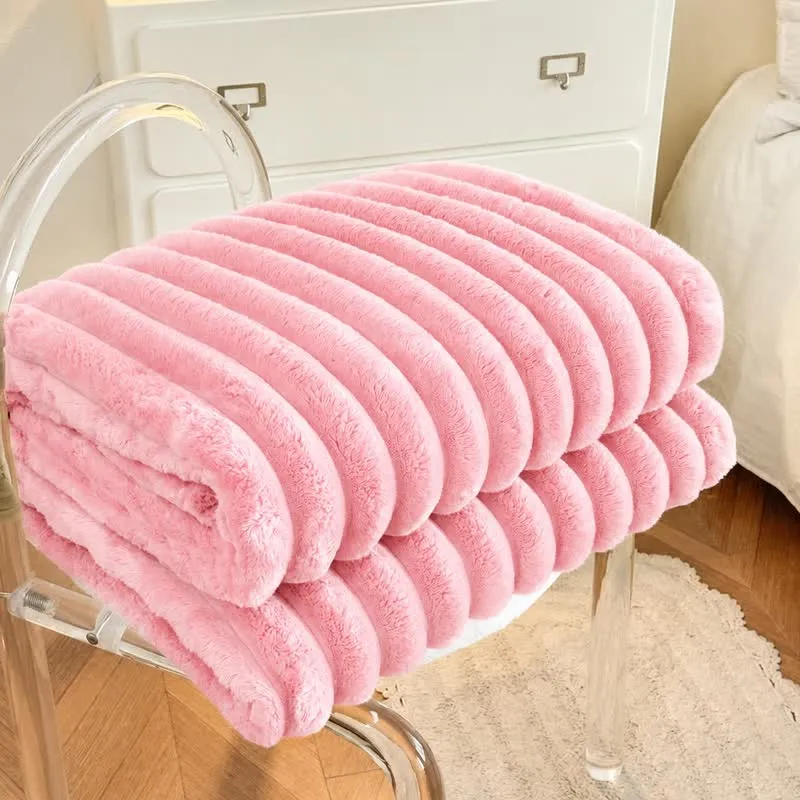Weiche und warme Kuscheldecke aus Fleece