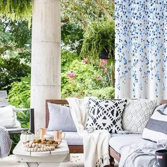 Outdoor Vorhang mit blauem Blumenmuster
