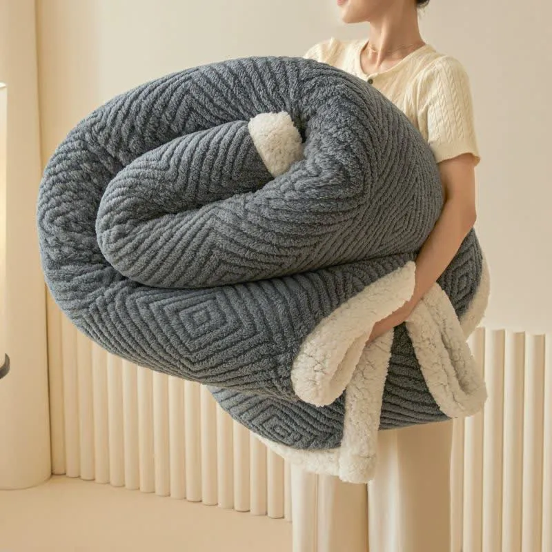 Geometrische Rautenmuster-Korallenfleece-Überwurfdecke