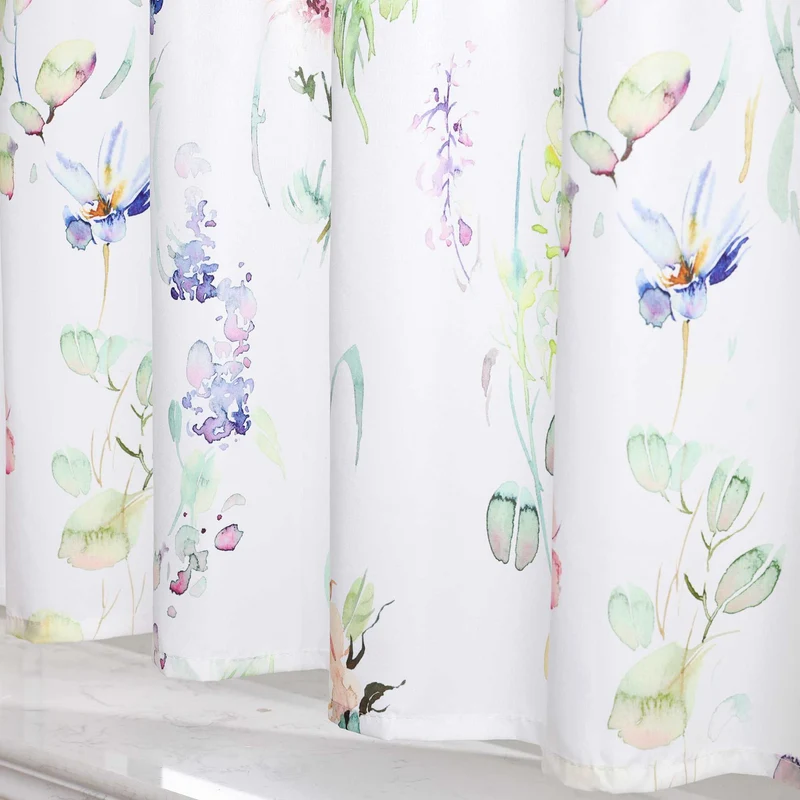 Scheibengardine Kurz mit buntem Blumenmuster durch Tunnelzug Halbtransparent