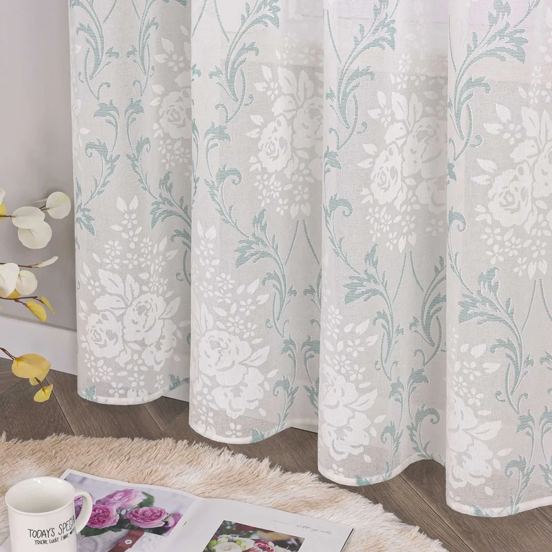 Gardine mit Blumenmuster, einfarbig leicht halbtransparent