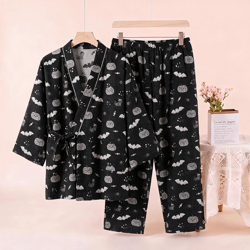 Halloween-Fledermaus-Kürbis-Baumwollkimono-Pyjama-Set