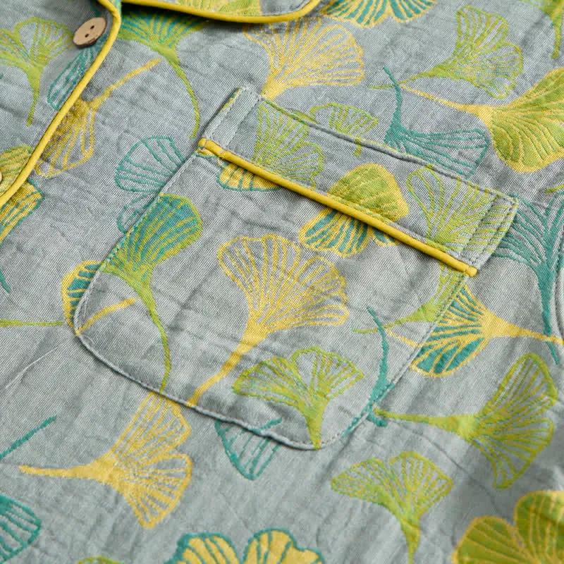 Naturinspiriertes Loungewear-Set aus Baumwolle mit Ginkgoblattmuster