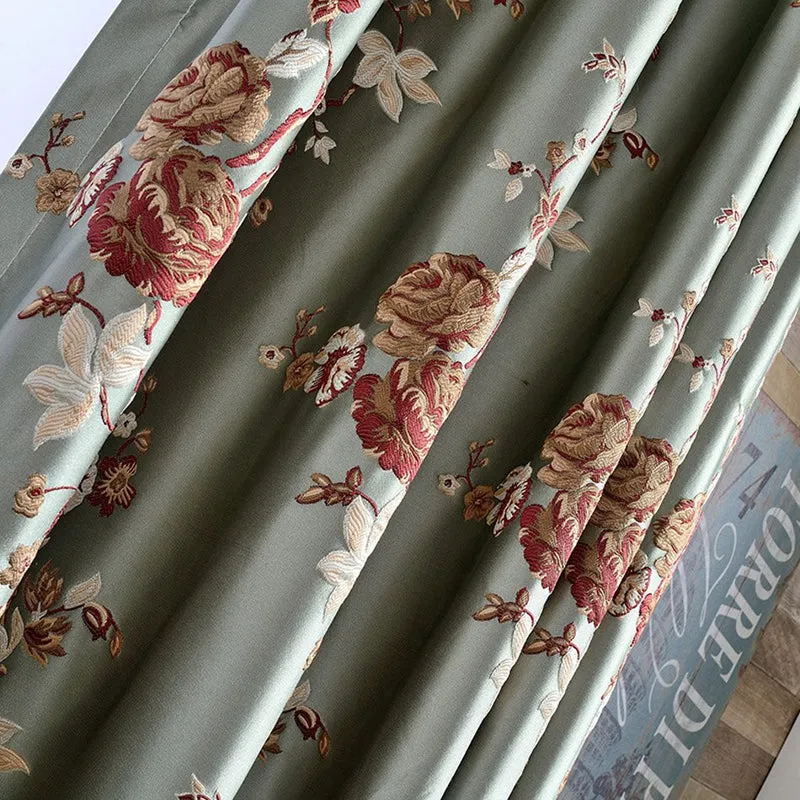 Satin Verdunkelungsvorhang mit Vintage-Blumen