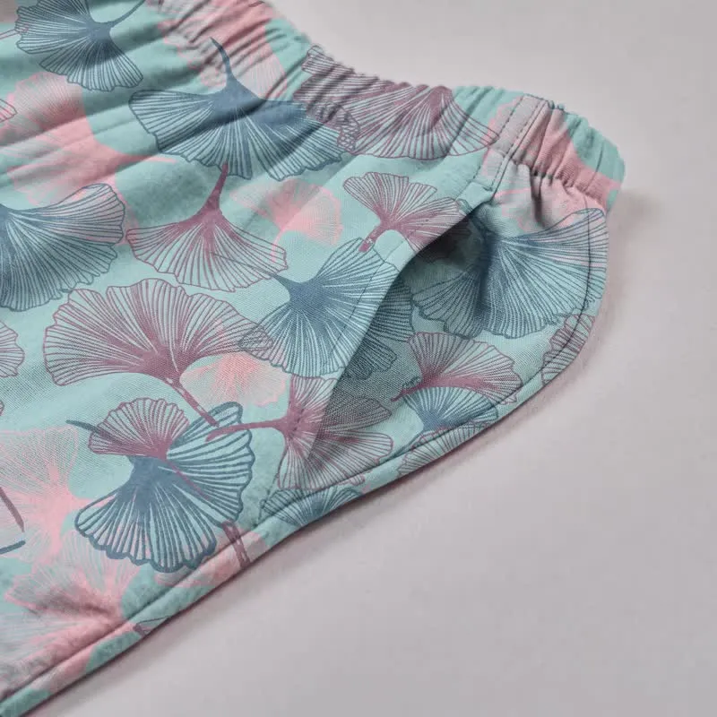 Loungewear-Set aus Baumwolle mit Ginkgoblatt-Motiv und gekerbtem Kragen