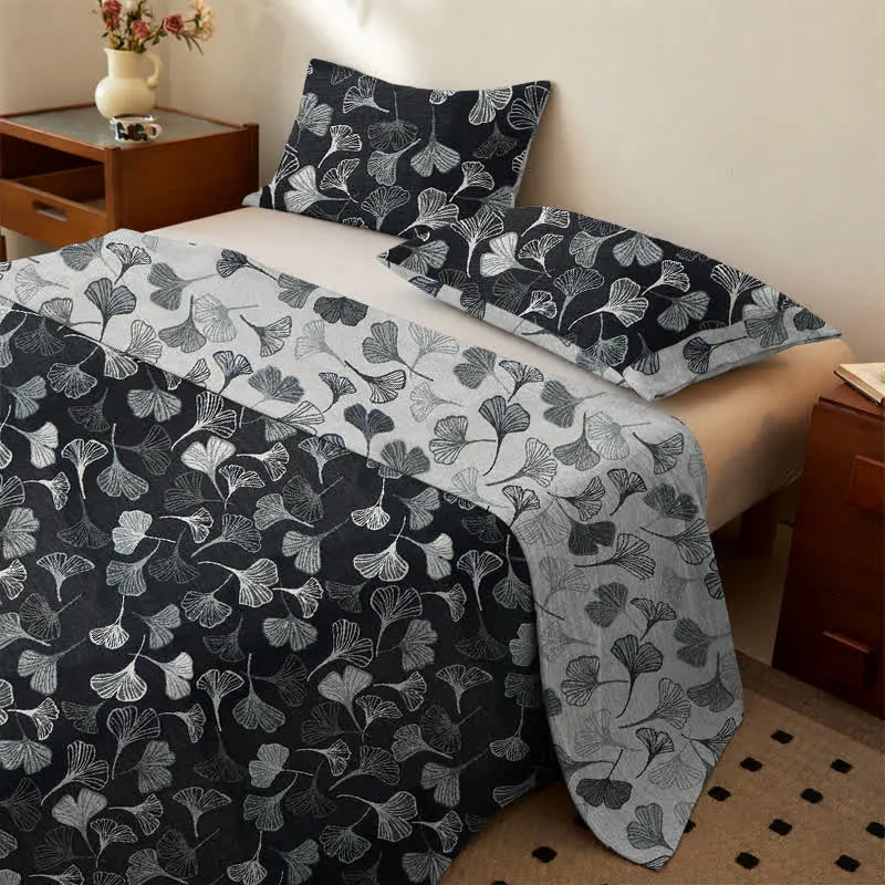 Vintage Wendebettwäsche-Set aus Baumwolle mit schwarzem Ginkgoblatt
