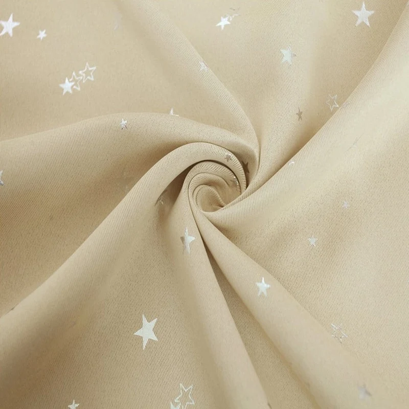 Verdunkelungsvorhang Beige mit silbernen Sternen