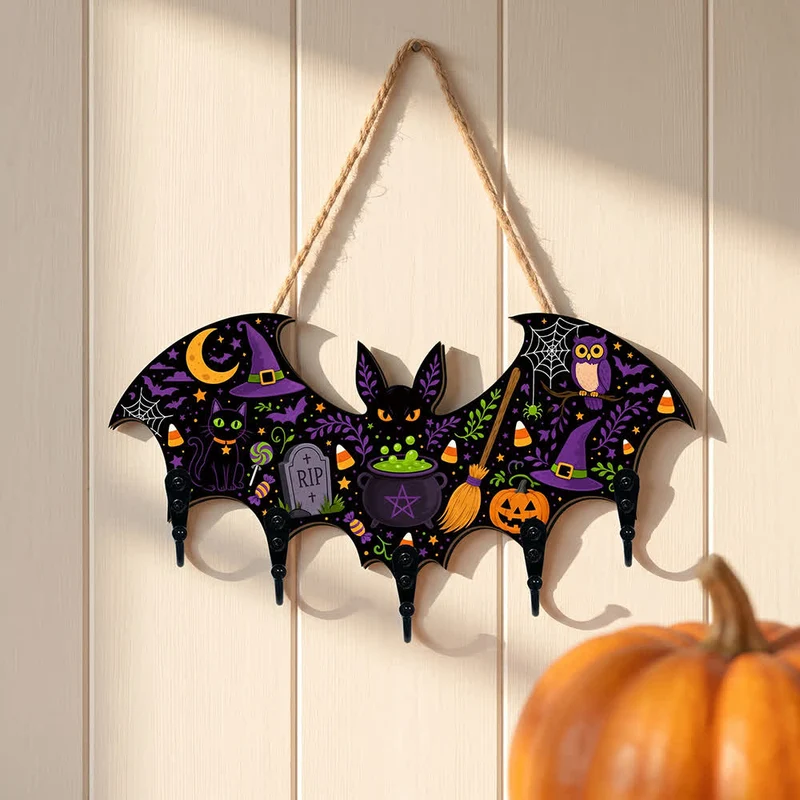 Halloween-Schlüsselhalter aus Holz in Fledermausform