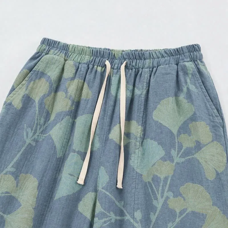 Retro-Loungewear-Hose aus Baumwolle mit botanischem Ginkgoblatt-Motiv