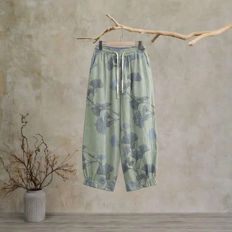 Retro-Loungewear-Hose aus Baumwolle mit botanischem Ginkgoblatt-Motiv