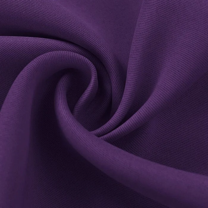 Blickdichter Verdunkelungsvorhang in Lila Violett