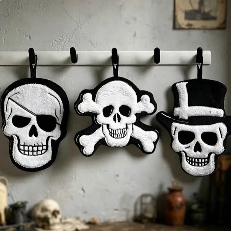 Gothic-Totenkopf-Fleece-Handtuch zum Aufhängen