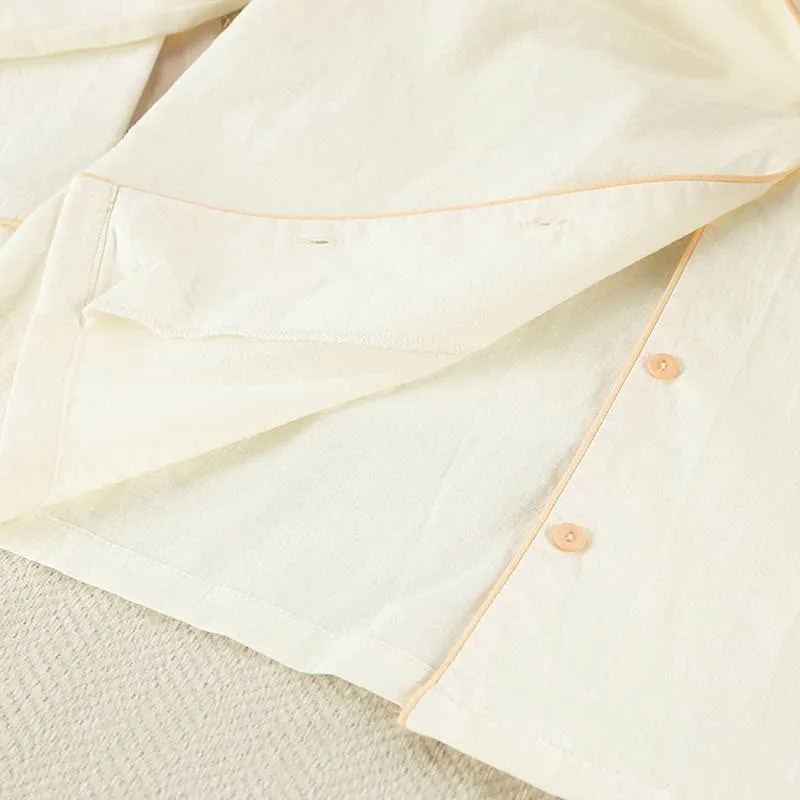 Schickes Loungewear-Set aus Baumwolle mit Rüschensaum