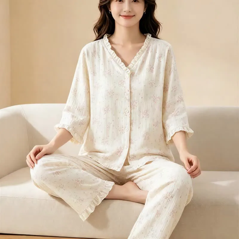 Refresh Loungewear-Set aus Baumwollgaze mit Rüschen und floralem Muster