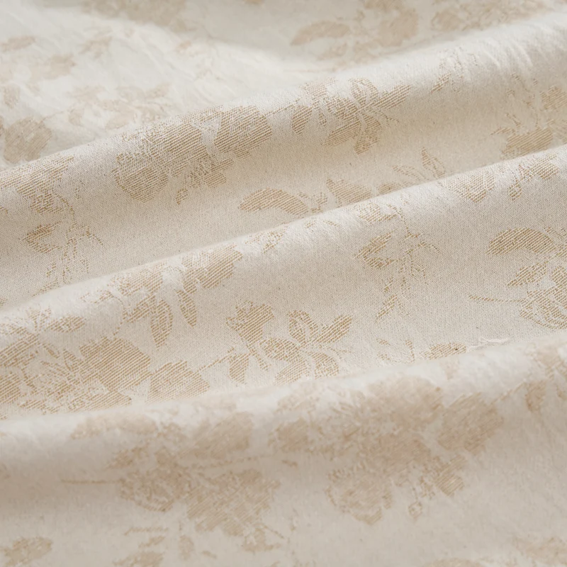 Beiges Nachthemd aus Baumwolle mit Retro-Blumenmuster