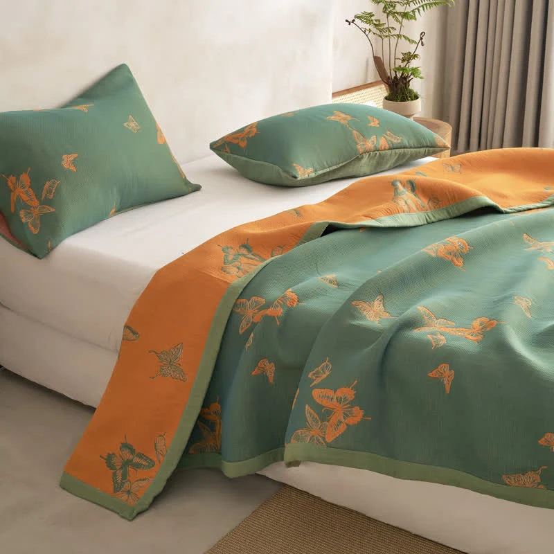 Elegante Baumwoll-Steppdecke mit Schmetterlingsmuster