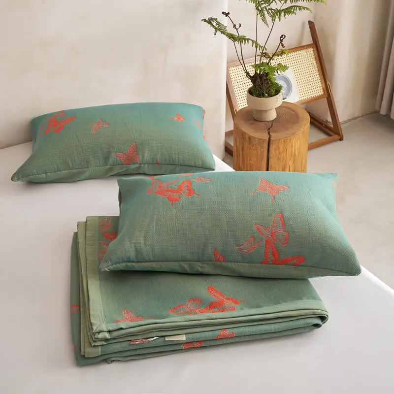 Elegante Baumwoll-Steppdecke mit Schmetterlingsmuster