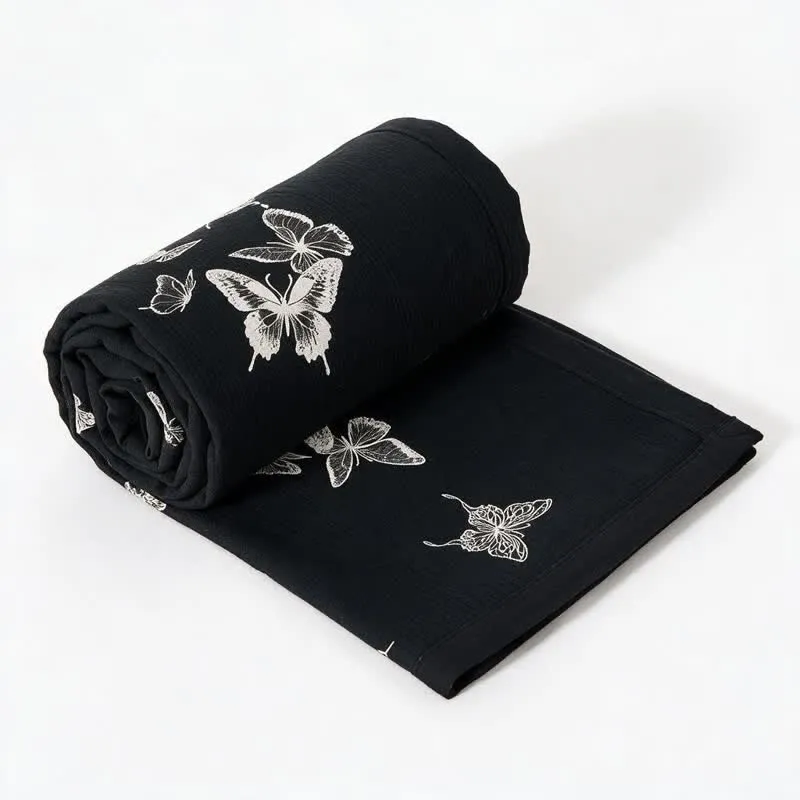 Monochrome Schmetterlings-Baumwollgaze-Quilts