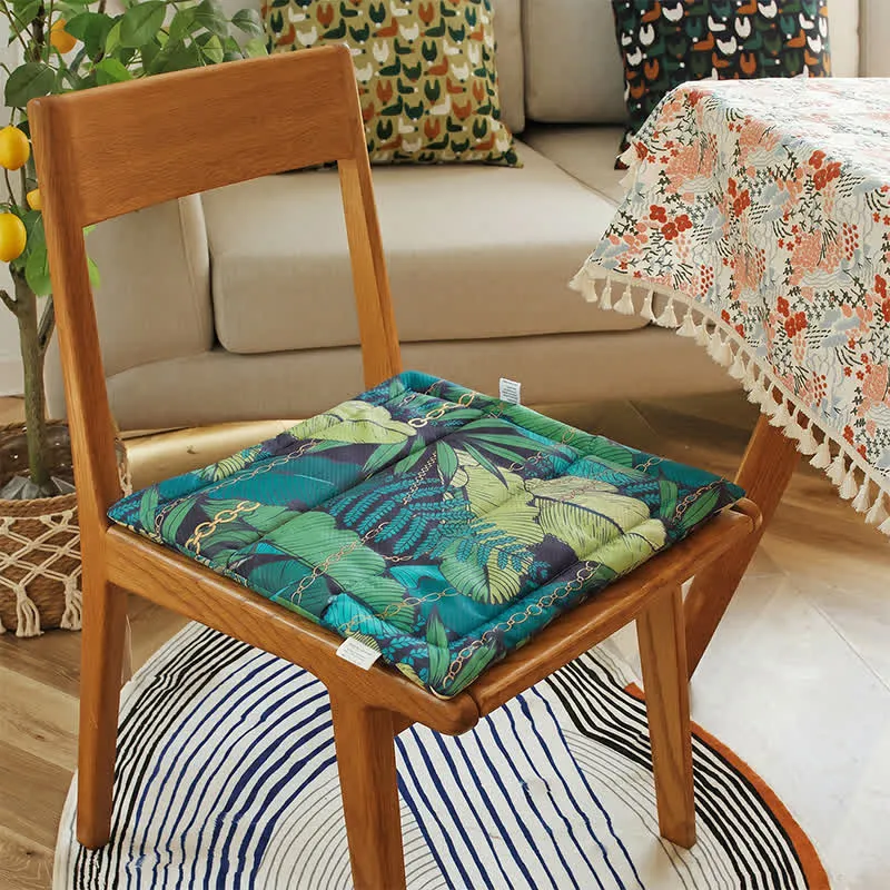 Sitzkissen aus Memory-Schaum mit tropischem Kettenblatt-Design