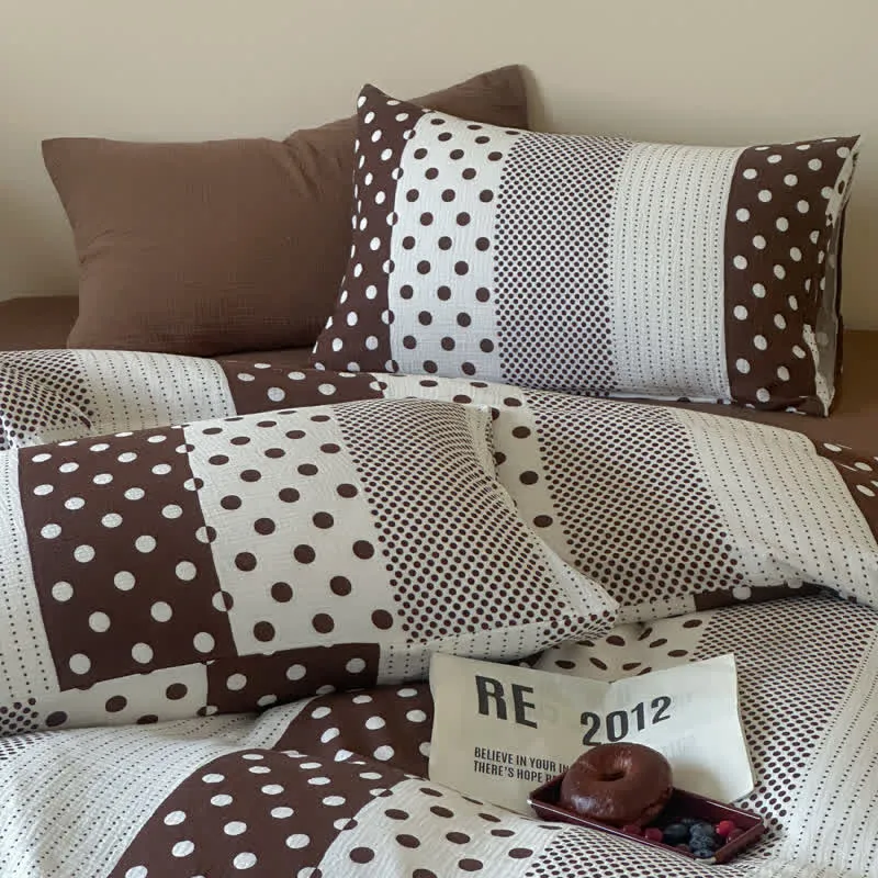 Patchwork-Bettwäsche-Set aus doppellagigem Baumwollgewebe mit Polka-Dots