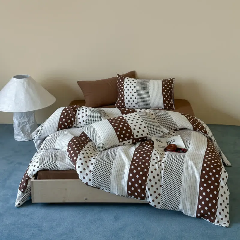 Patchwork-Bettwäsche-Set aus doppellagigem Baumwollgewebe mit Polka-Dots