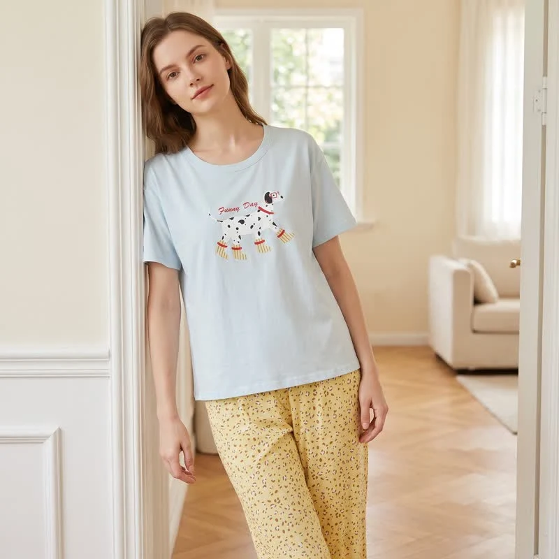 Loungewear-Set aus Baumwolle mit niedlichem Hundemotiv