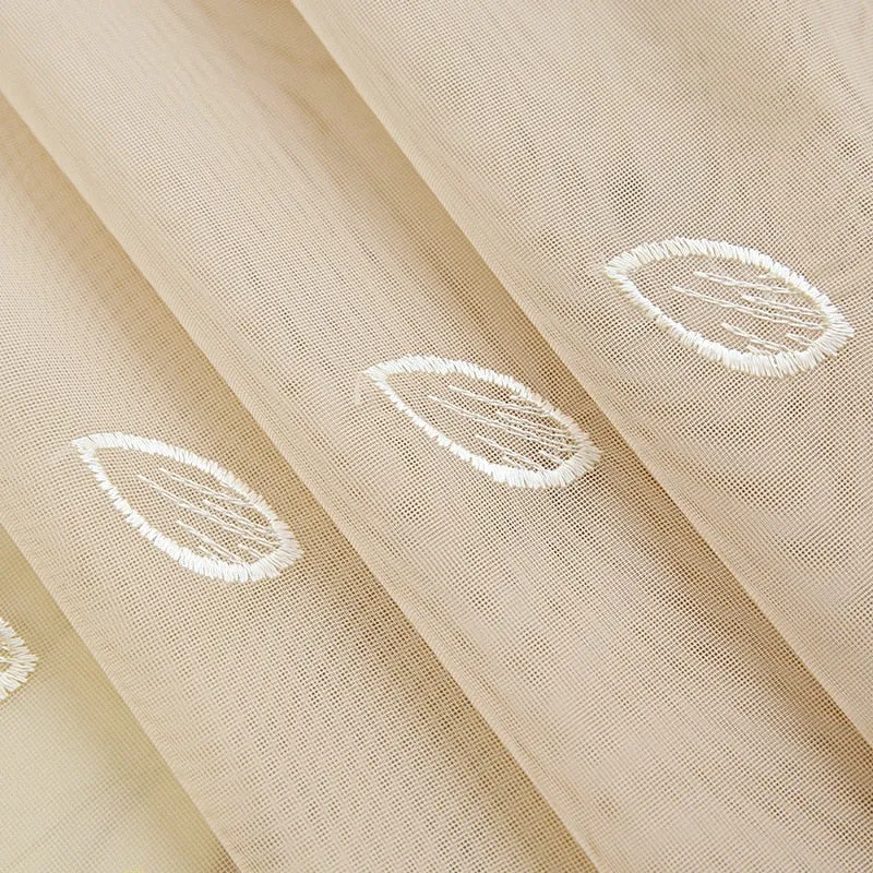 Transparente Gardine mit Fransenborte Boho-Stil
