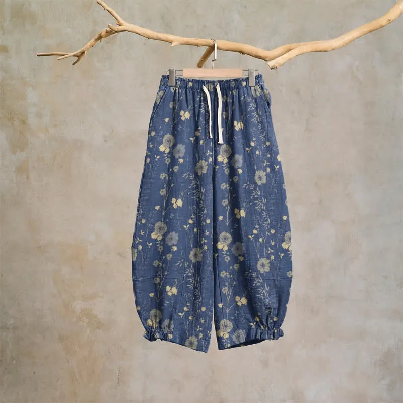 Marineblaue Loungehose aus Baumwollgewebe mit Wildblumenmuster
