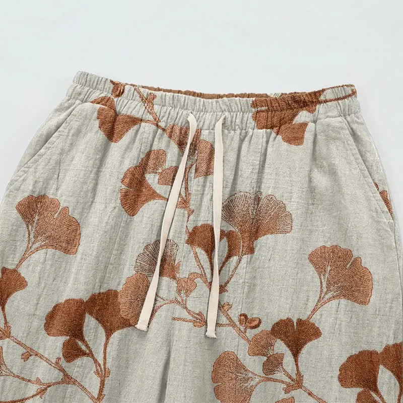 Beigefarbene Loungehose aus Baumwolle mit Rostmuster und Ginkgoblattmuster