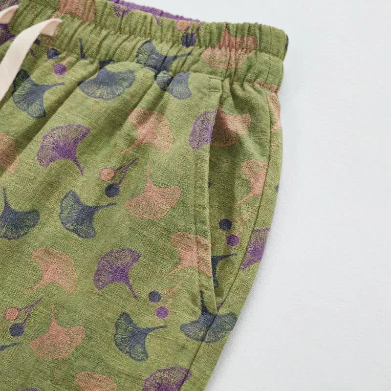 Lässige Loungehose aus Baumwolle im Retro-Stil mit Ginkgoblattmuster