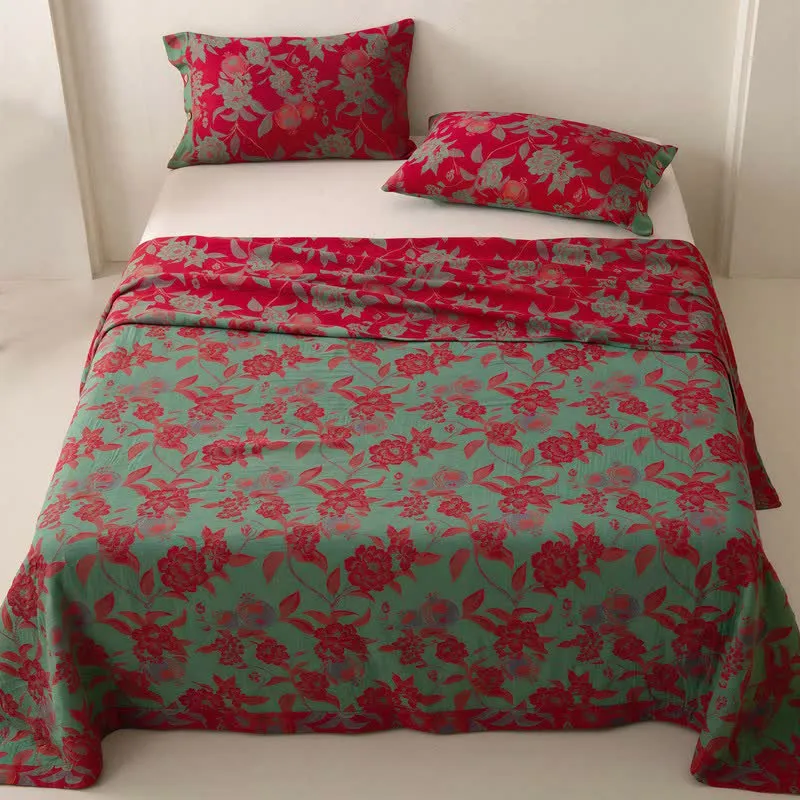 Opulente, wendbare Tagesdecke aus Musselin mit Blumenmuster