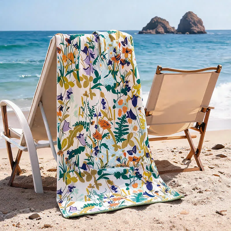 4-lagiges Strand- und Badetuch aus Baumwollmusselin mit Blumenmuster