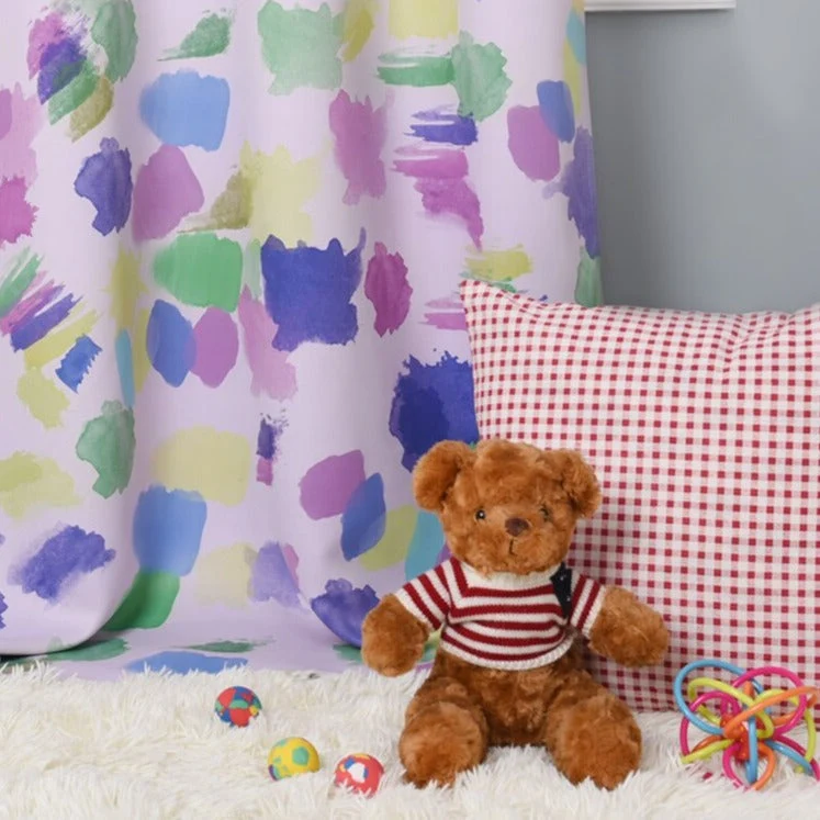 Bunter Kinderzimmer Vorhang mit abstraktem Muster