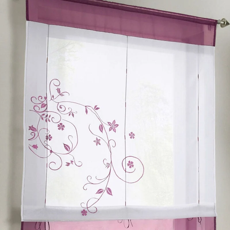 Transparente Raffgardine mit floraler Stickerei