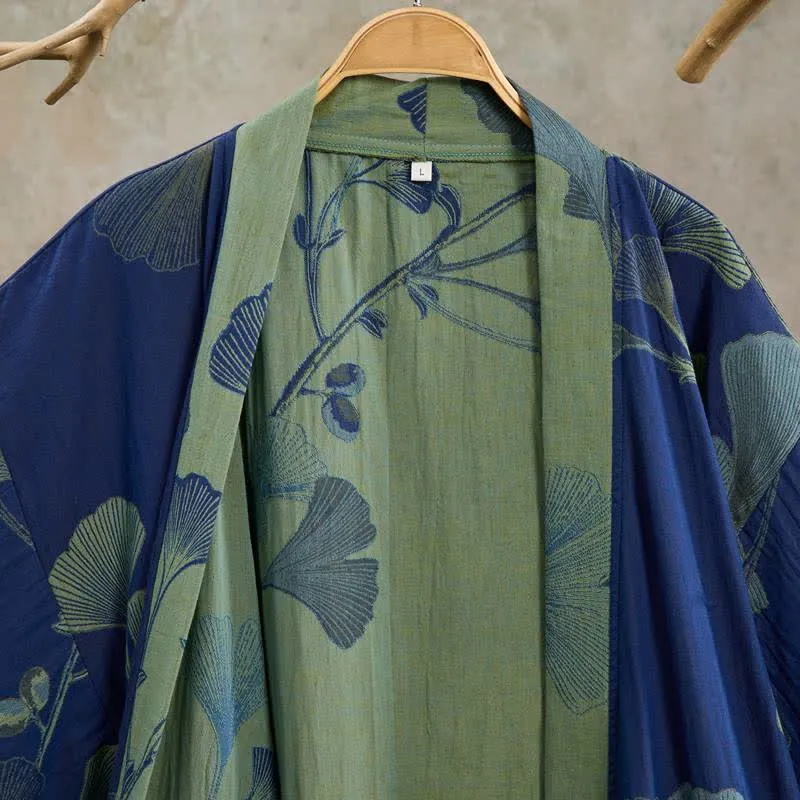 Retro-Kimono aus Baumwolle mit Ginkgoblatt