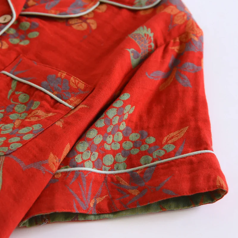 Vintage Loungewear-Set aus Baumwolle mit Vogel- und Blumenmuster