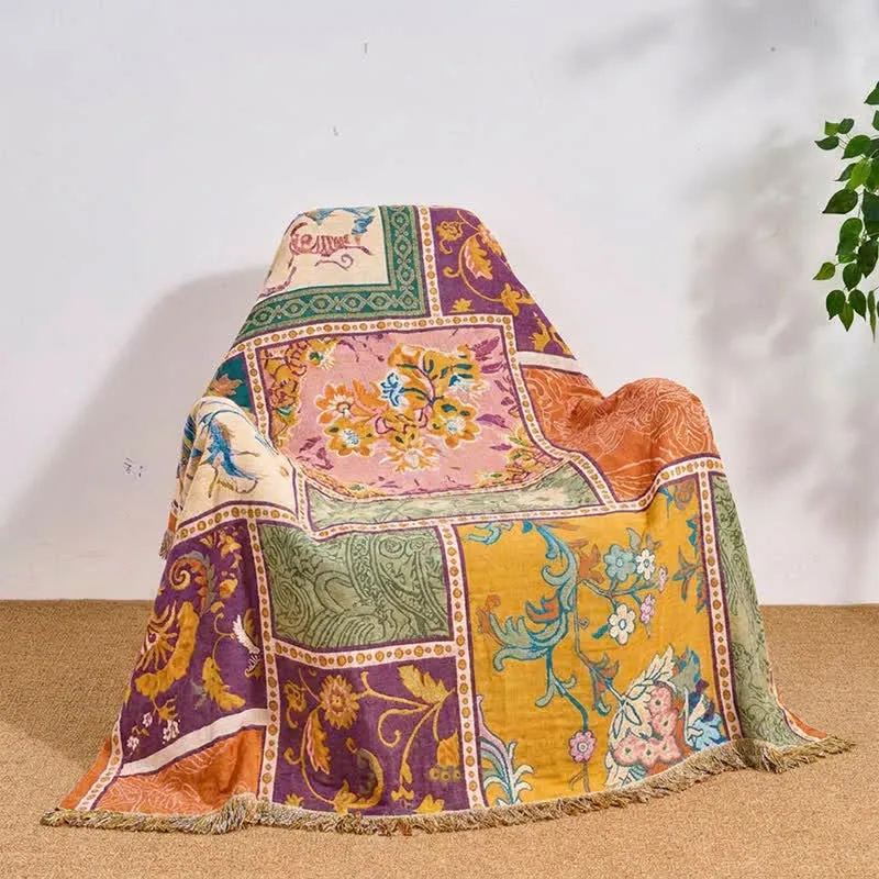 Boho-Baumwoll-Patchworkdecke mit Blumenmuster und Quasten