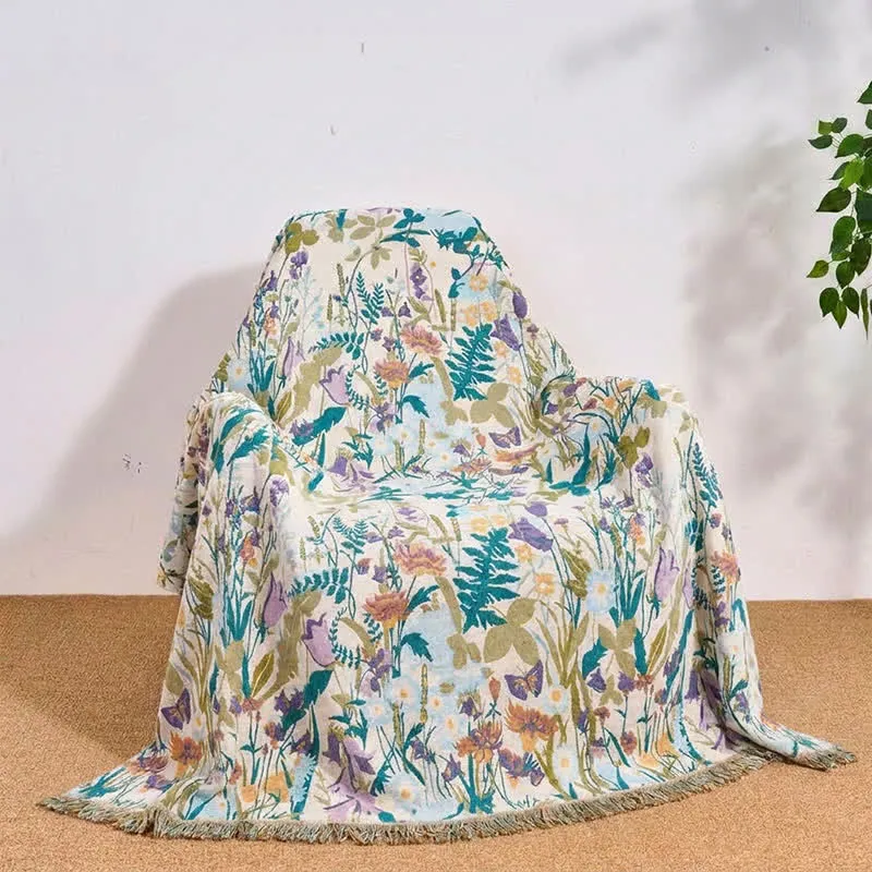 Wendbare Musselin-Decke mit botanischem Quastenmuster