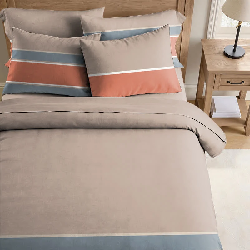 Bettwäsche-Set in Erdtönen mit Streifenmuster, Einzelbett XL
