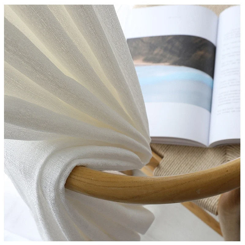 Schlichter transparenter Voile-Vorhang in Weiß