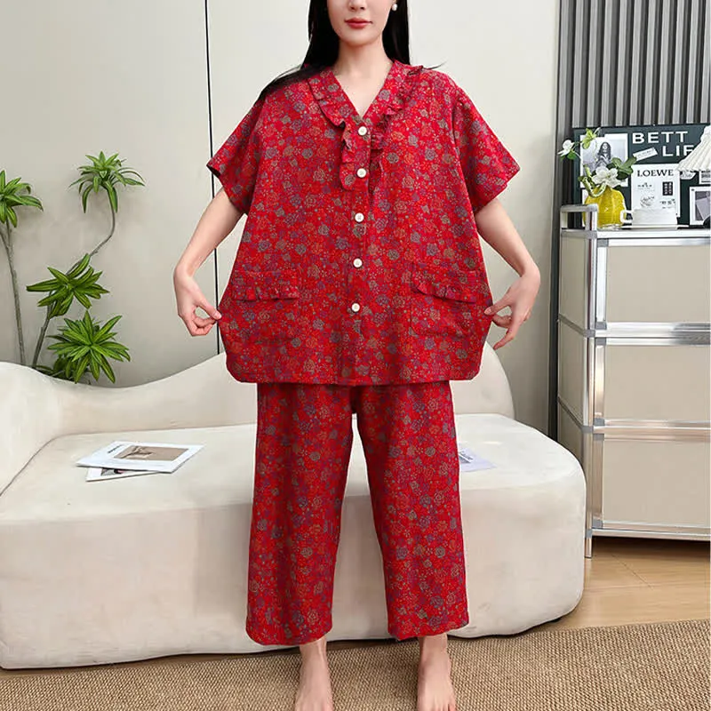 Loungewear-Set in Übergröße mit Rüschenbesatz, kurze Caprihose