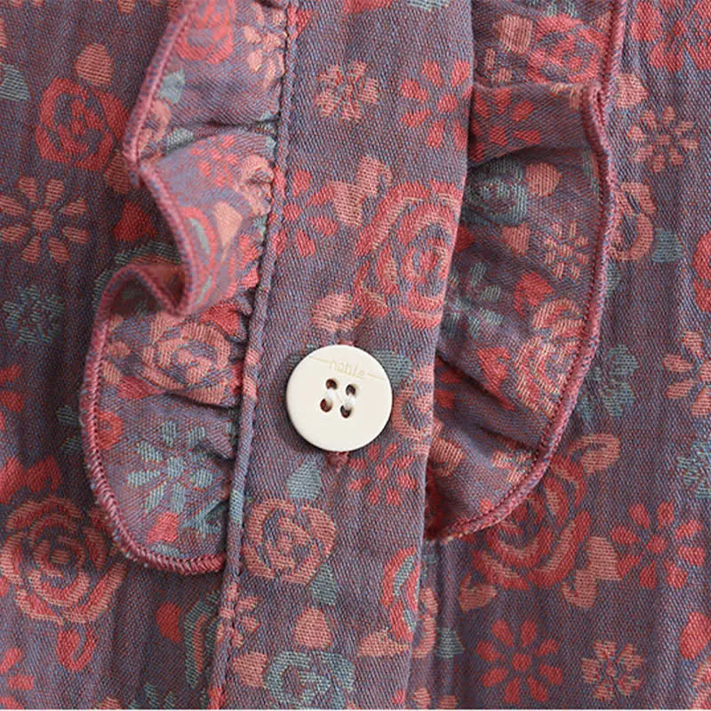 Loungewear-Set in Übergröße mit Rüschenbesatz, kurze Caprihose
