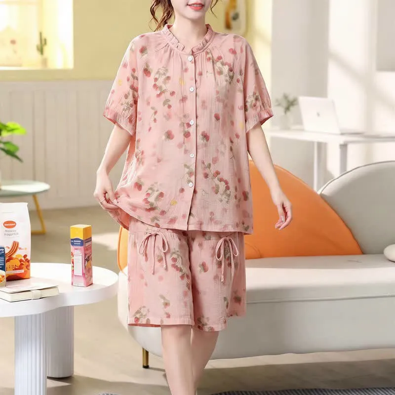 Kurzes Pyjama-Set aus Baumwollgaze mit Blumenmuster in Übergröße