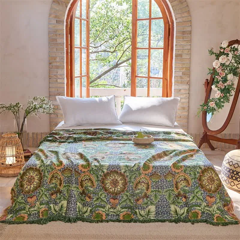 Wendbare, 4-lagige Baumwollgaze-Decke mit Blumenmuster