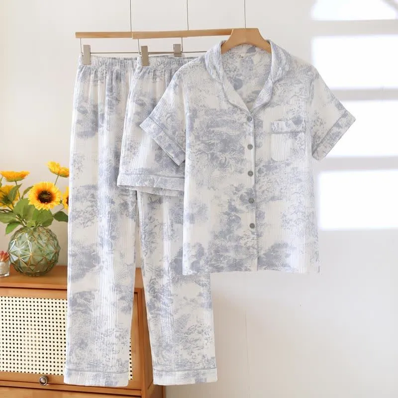Dreiteiliger Pyjama-Satz aus Baumwollgaze mit Aquarellmuster