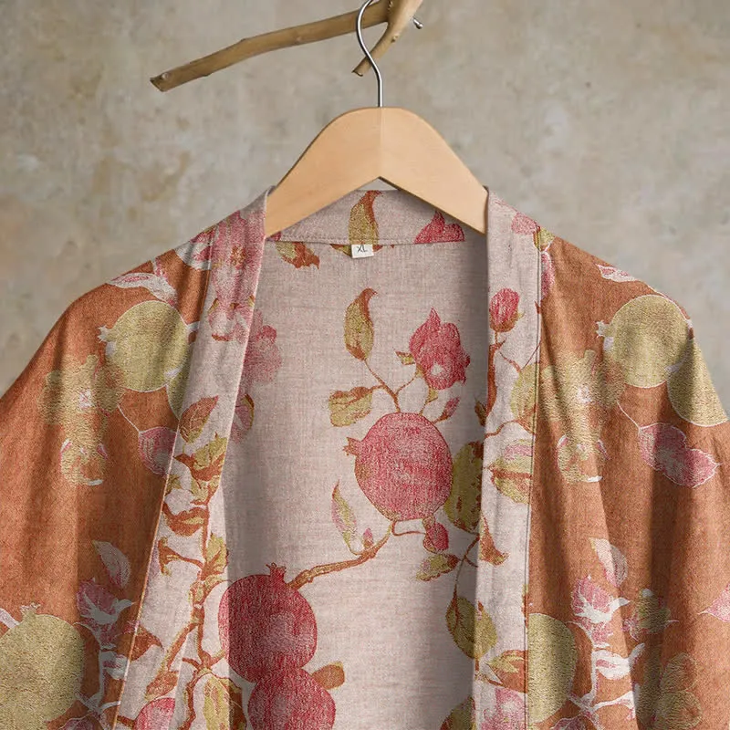 Kimono-Bademantel aus Baumwolle mit botanischem Granatapfelmuster