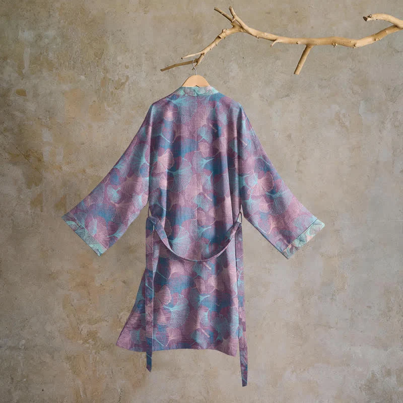 Traumhafter Kimono-Bademantel aus Baumwolle mit Ginkgoblattmuster